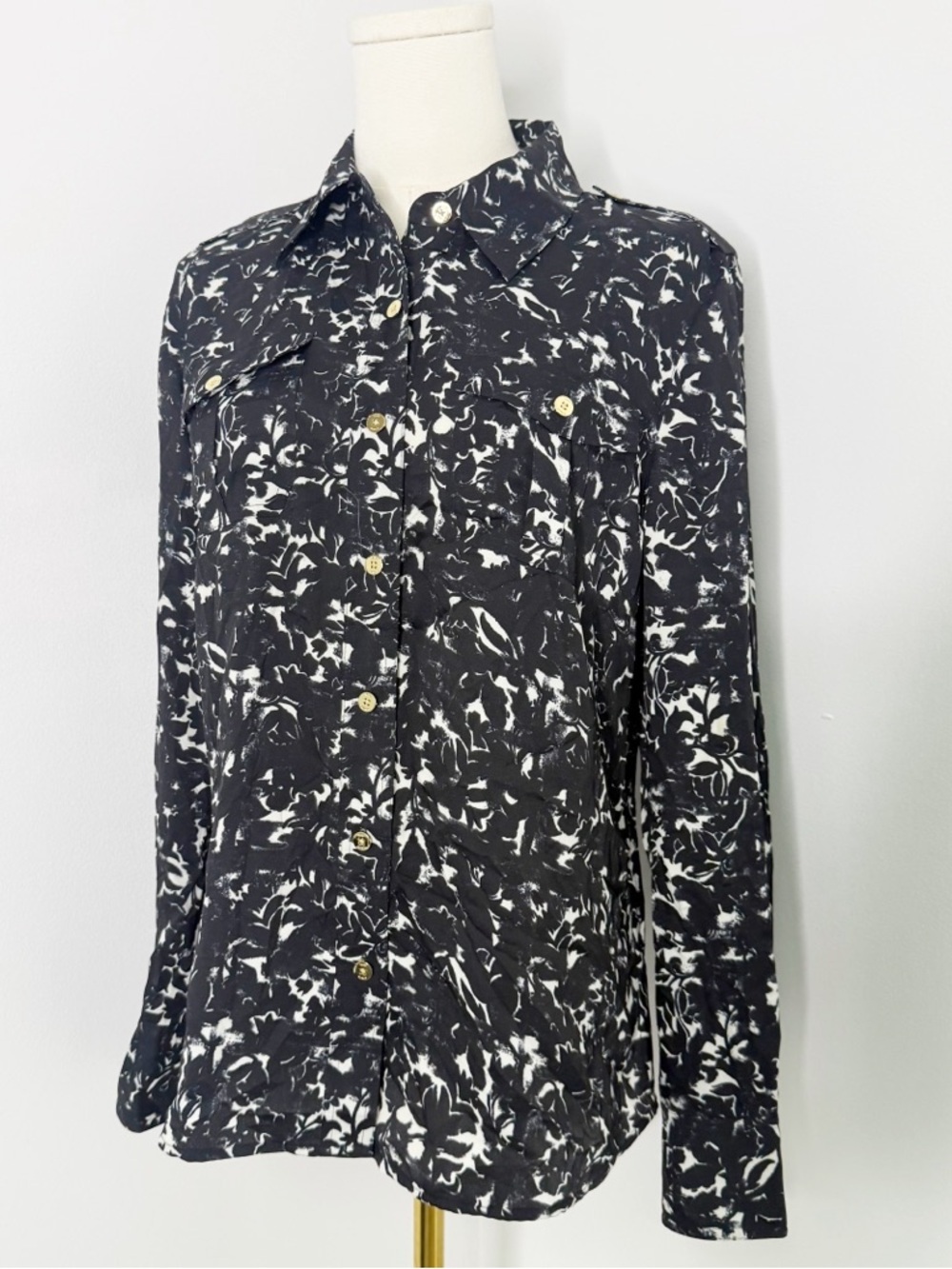 Tory Burch Brigitte Gesso Floral Blouse Black White Size 8 Button Up Long Sleeve